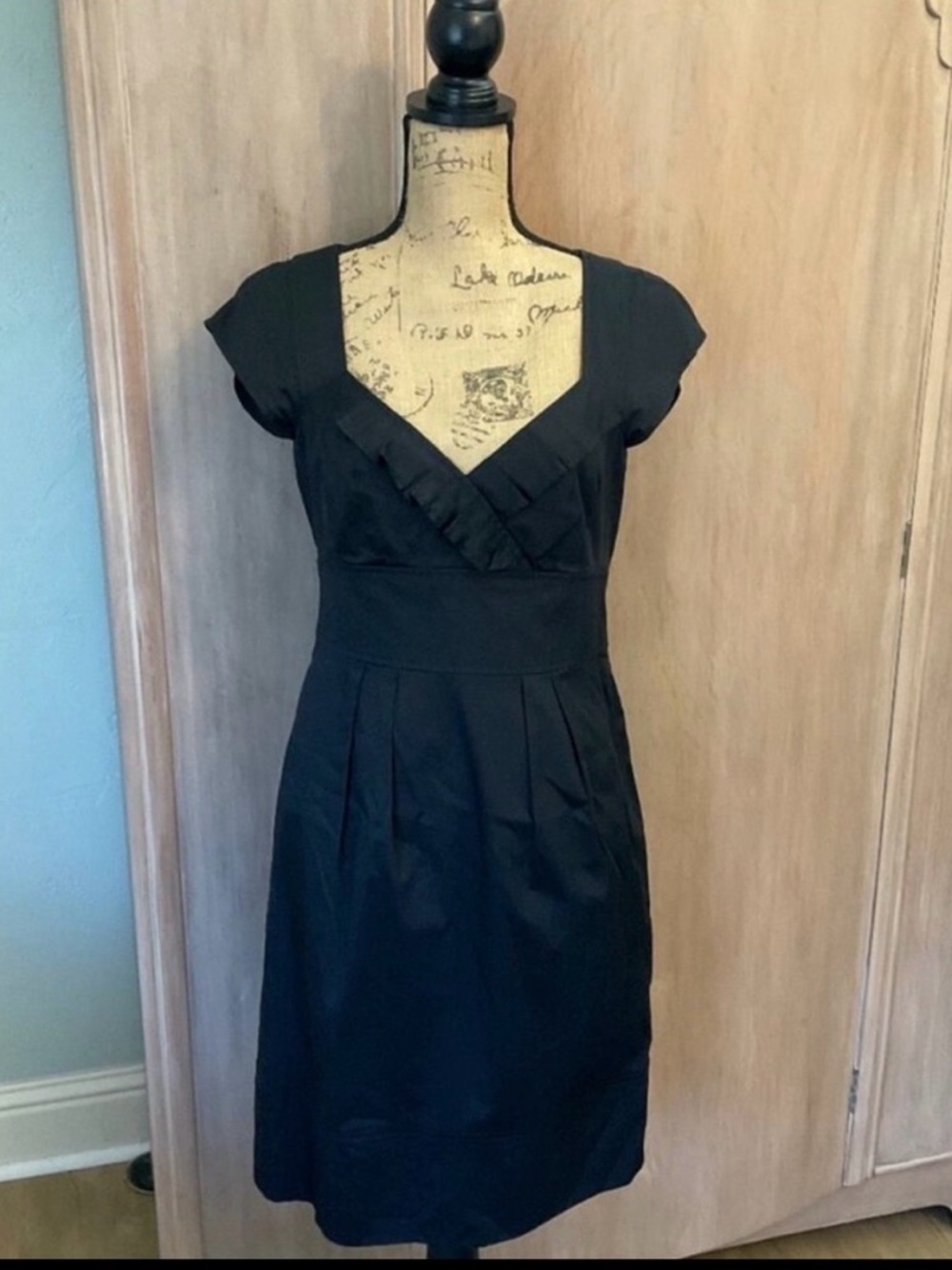 Nanette Lepore Y2K Black Ruched Short Sleeve little black cocktail dress 8